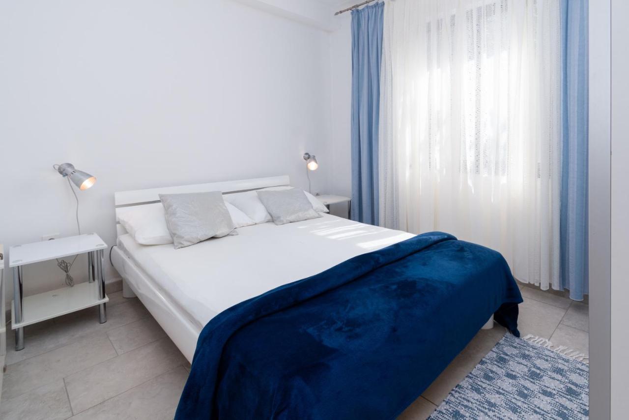 Apartments By The Sea Punat, Krk - 5351 المظهر الخارجي الصورة