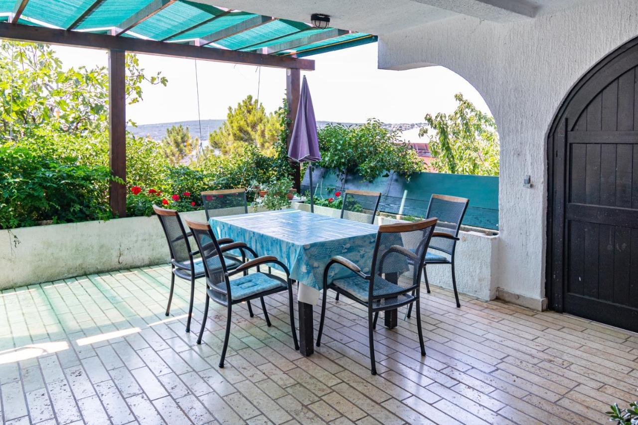 Apartments By The Sea Punat, Krk - 5351 المظهر الخارجي الصورة