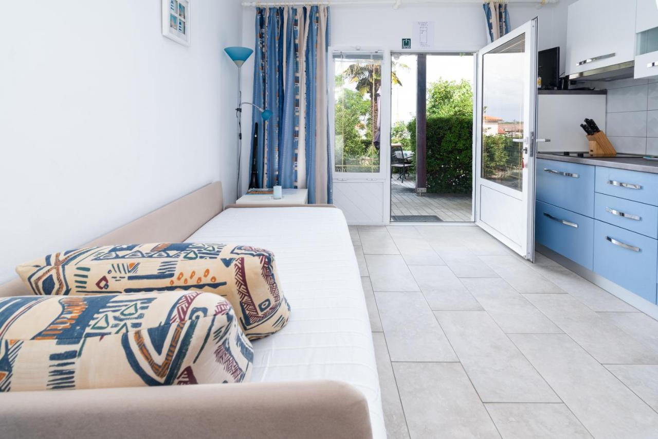 Apartments By The Sea Punat, Krk - 5351 المظهر الخارجي الصورة