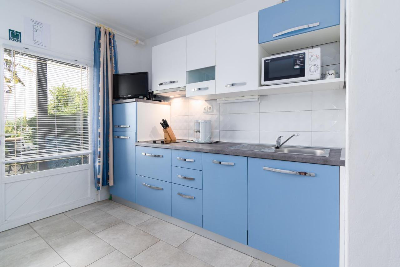 Apartments By The Sea Punat, Krk - 5351 المظهر الخارجي الصورة